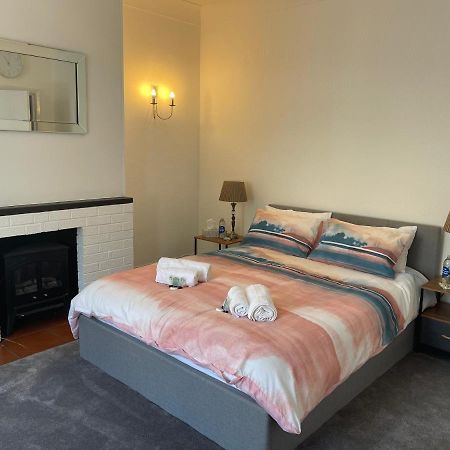 2 Bedroom Apartment Ground Floor Eastbourne Town Centre Eksteriør bilde