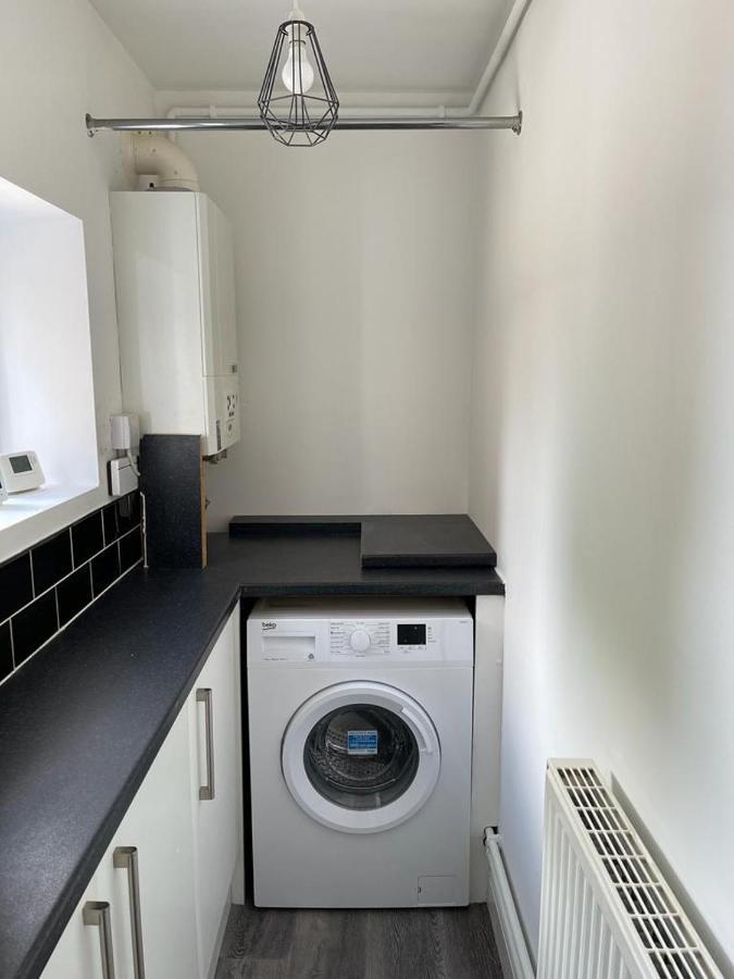 2 Bedroom Apartment Ground Floor Eastbourne Town Centre Eksteriør bilde